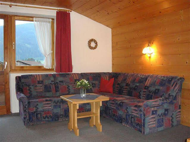 Haus Carmen Apartamento Ehrwald Exterior foto